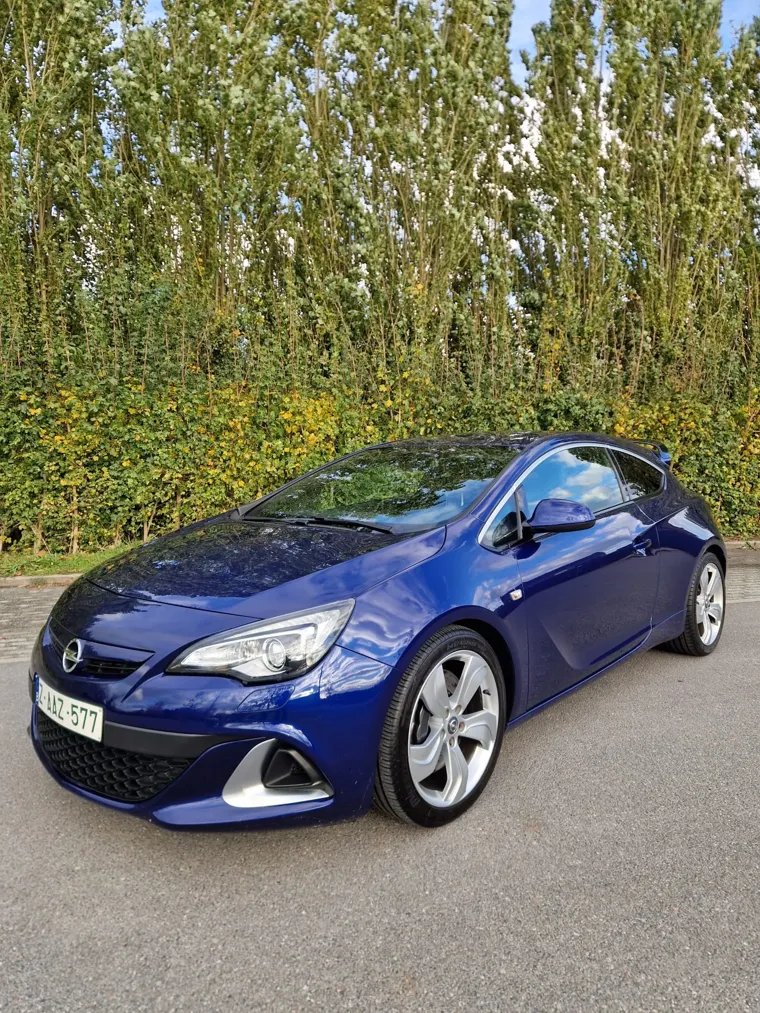 Opel Astra GTC OPC 280PK